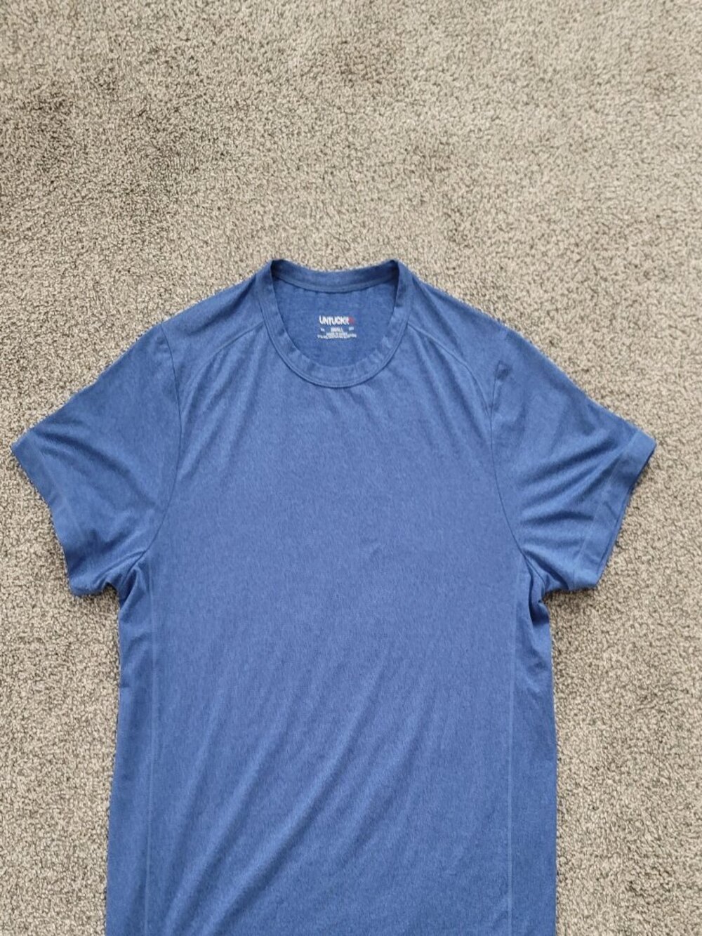UNTUCKit T-Shirt Men's Blue Clarendon II Performance Stretch Casual  Size  Small